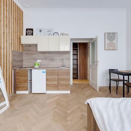 Vita Nejedleho apartments Praag Buitenkant foto